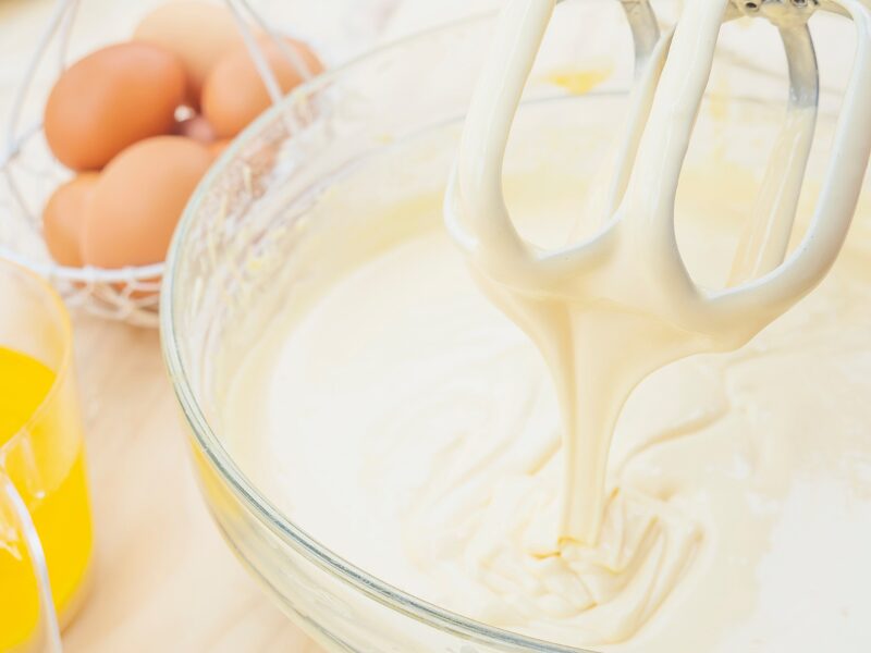 how to cream by hand