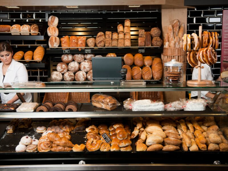 how to brand a bakery step 1 know your target market