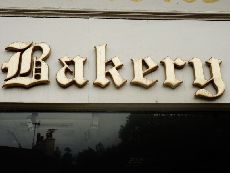 how to choose a bakery location business plan