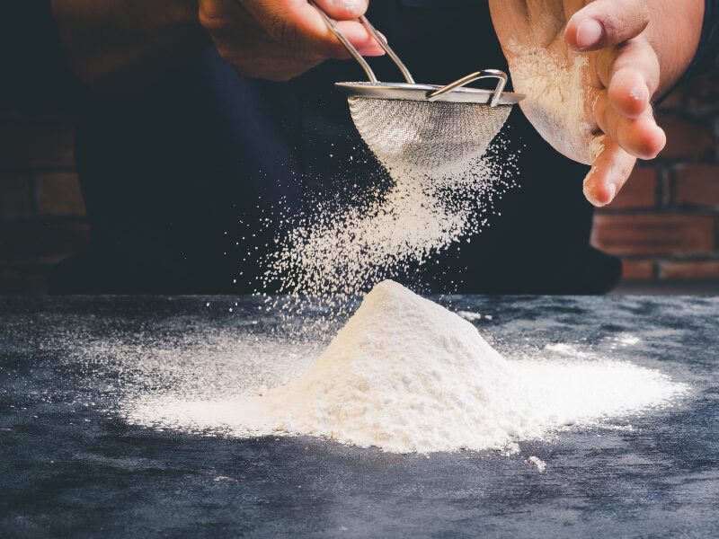 differences between cake flour and all-purpose flour